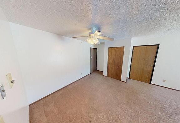 5th image of 1727 N Grandview Ln APT 224