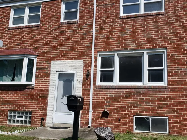 950 Circle Dr, Baltimore, MD 21227
