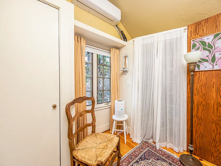 14 Nicholson Hl #B — Photo 15