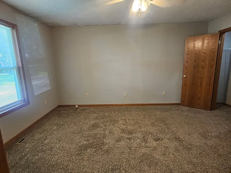 512 E Park Duplex #B & A — Photo 10