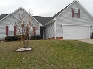 4414 Rose Meadow Dr, Hope Mills, NC 28348