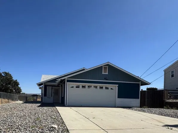 22308 McCarthy Dr, Tehachapi, CA 93561