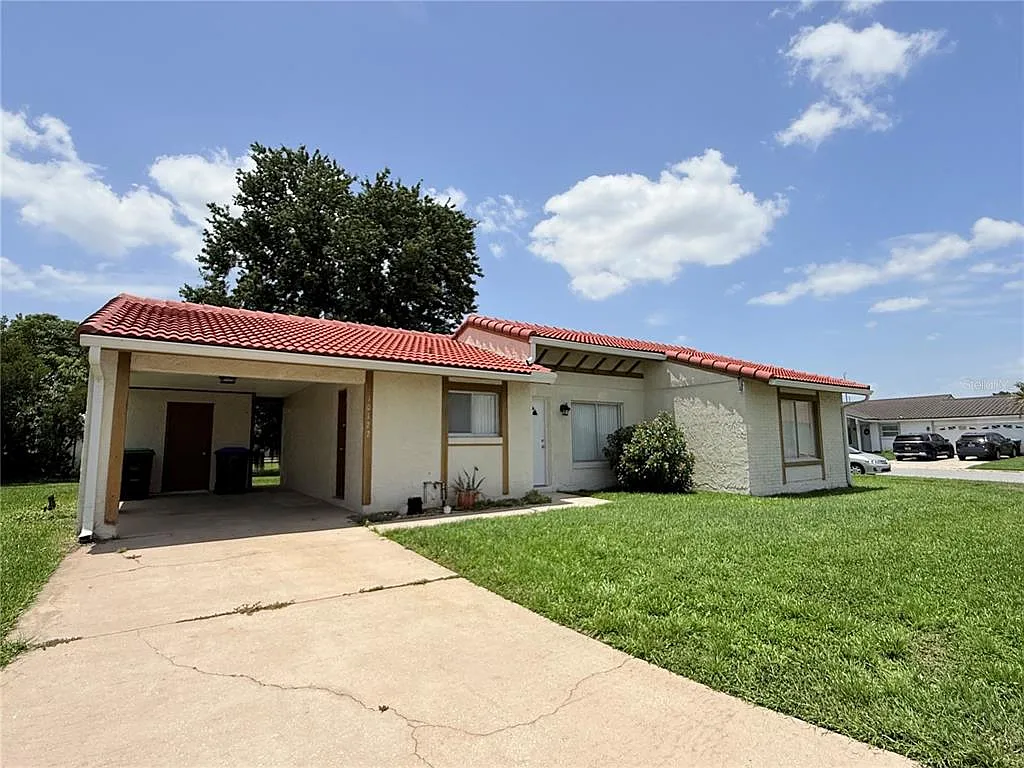2 bed, 2.0 bath, 1254 sqft, $2,000 — Photo 3