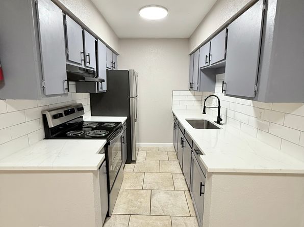442 S Saint Augustine Rd #1026, Dallas, TX 75217