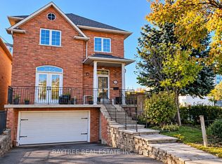 257 Cocksfield Ave, Toronto, ON M3H3T6