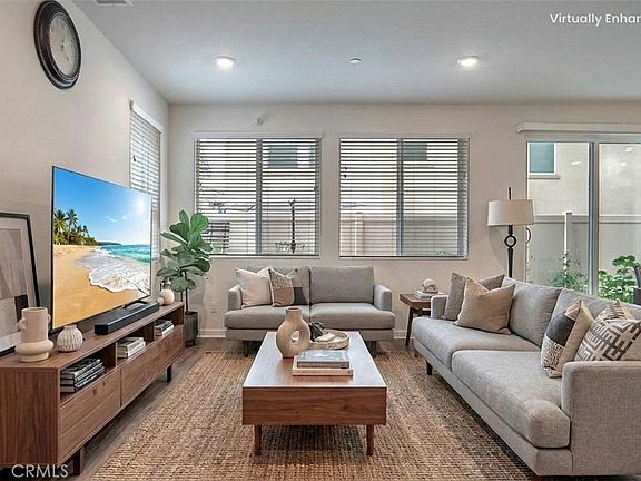 3rd image of 3069 Carriso Rd