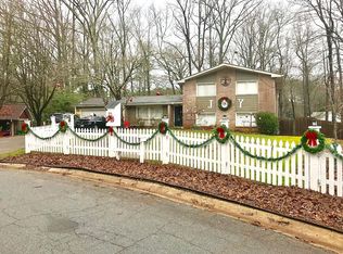 1104 Nielsen Dr, Clarkston, GA 30021