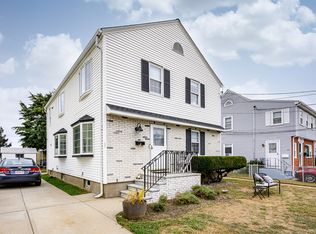 62-64 Lawn Ave, Quincy, MA 02169
