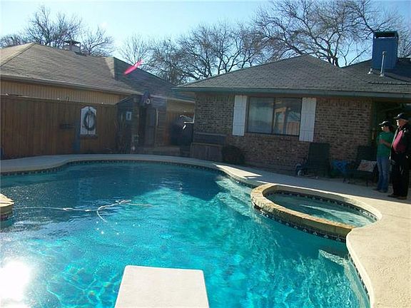 3rd image of 1849 Tucson Dr