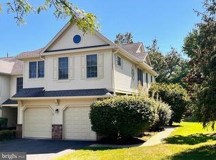 13 Benjamin Rush Ln, Princeton, NJ 08540