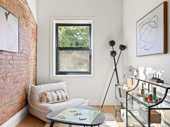 145 Stuyvesant Avenue image 16 of 23