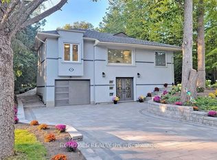 59 Hemingway Cres, Markham, ON L3R 2S4