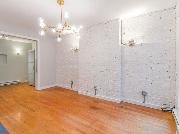 5th image of 112 W 15th St #9