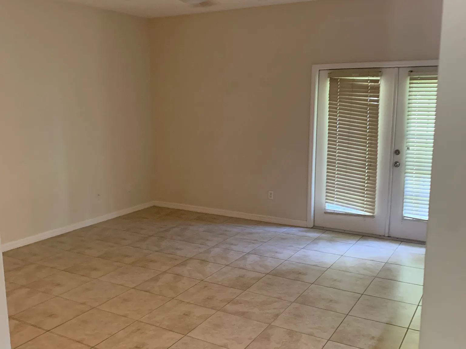 15318 Stonebriar Way — Photo 3
