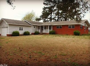 204 Gloria Ave, Mountain View, AR 72560