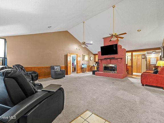 3rd image of 2209 Pocosin Road