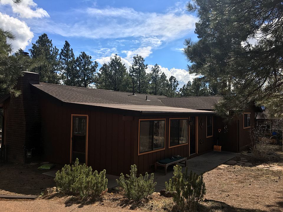 2nd image of 4123 Canyon Loop