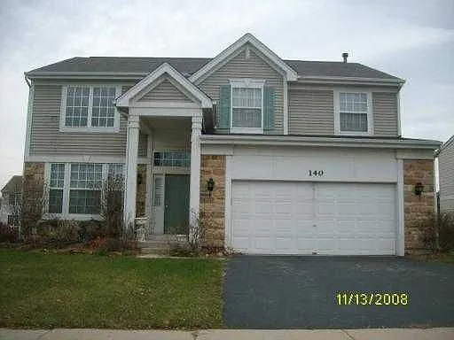 140 Willow Rd photo 1