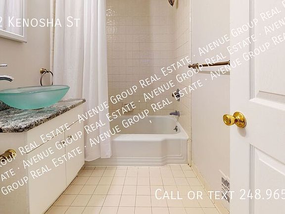 5th image of 18572 Kenosha St