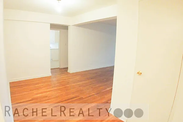Rented by Rachel Realty | media 31