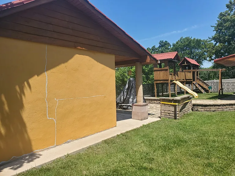 427 Justine Ave — Photo 36