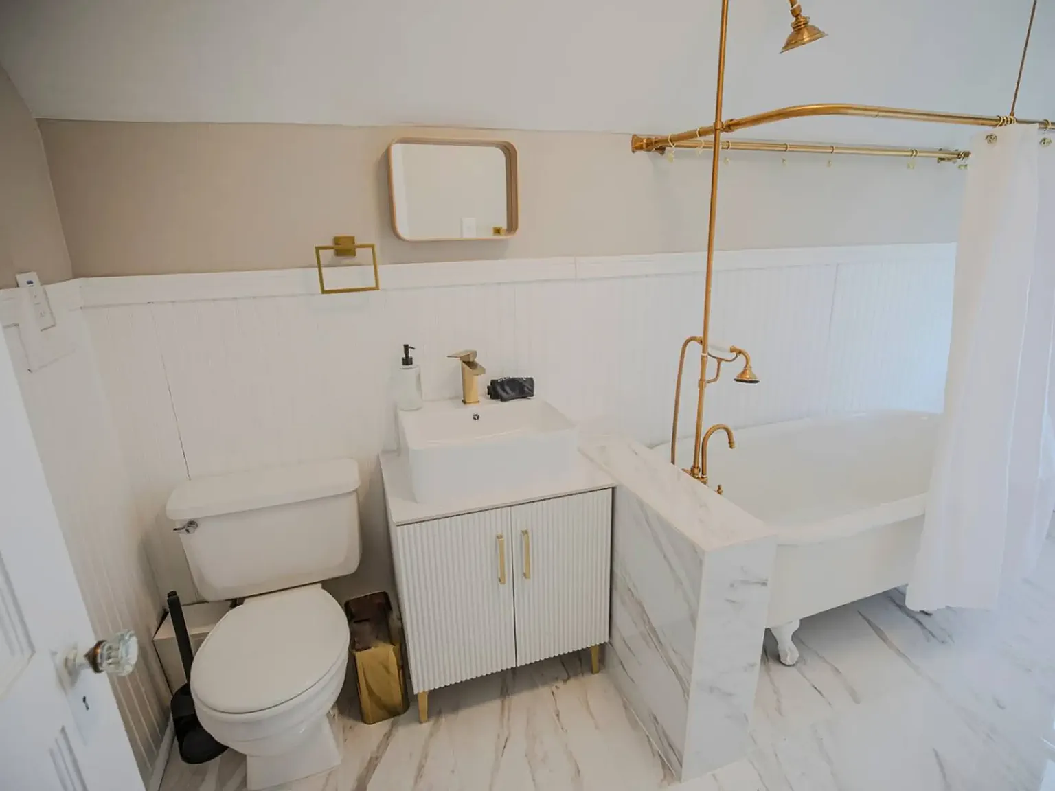 6 bed, 1500 sqft, $3,000 — Photo 4