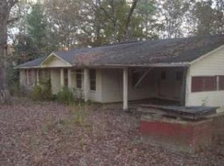 32 Lovers Ln, Rome, GA 30105