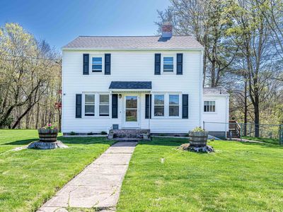 929 Totoket Road, Northford, CT, 06472