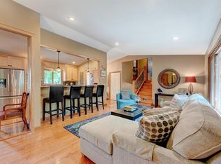 13425 Penn Ave S, Burnsville, MN 55337