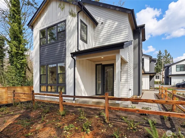 9016 124th Lane NE, Kirkland, WA 98033