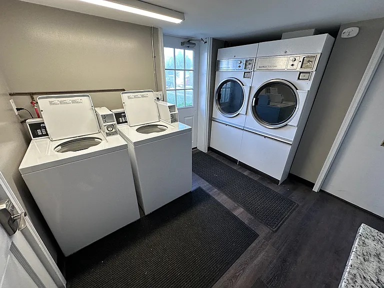 Common Laundry Room