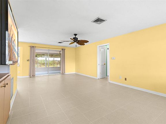 5th image of 1530 SANDY LANE
