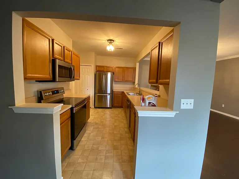 16709 Carriage Way — Photo 4