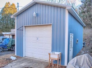 917 E Clay St, Shamokin, PA 17872