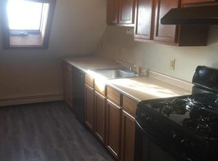 64 Oak St #3, Plymouth, MA 02360