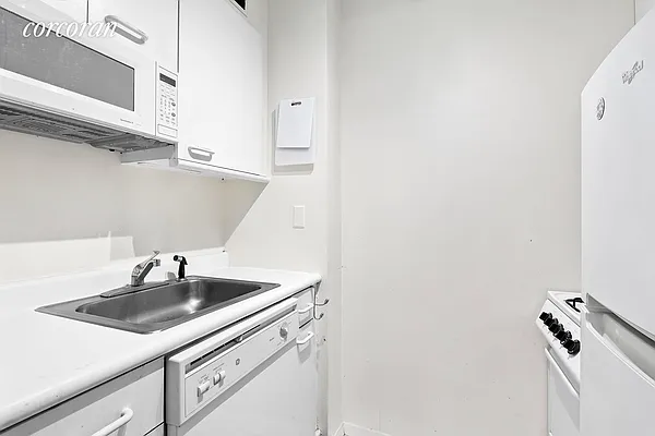 Rented by Corcoran | media 4
