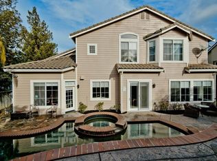 1006 Pebble Beach Dr, Clayton, CA 94517
