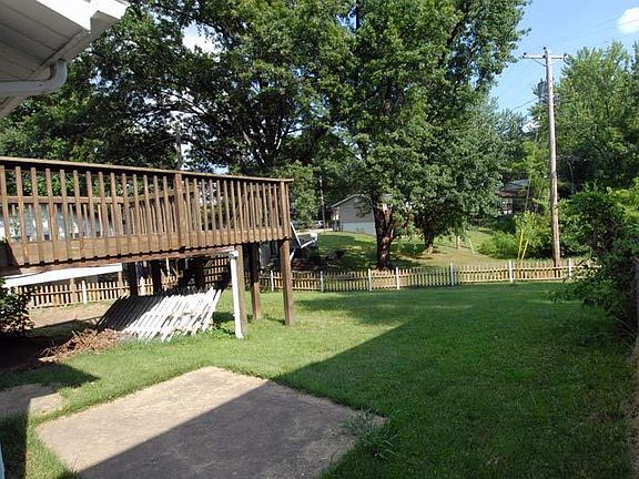 5th image of 12428 Marine Ave