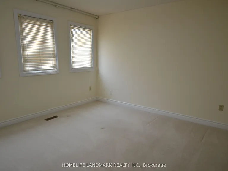 129 Lyndhurst Dr — Photo 13