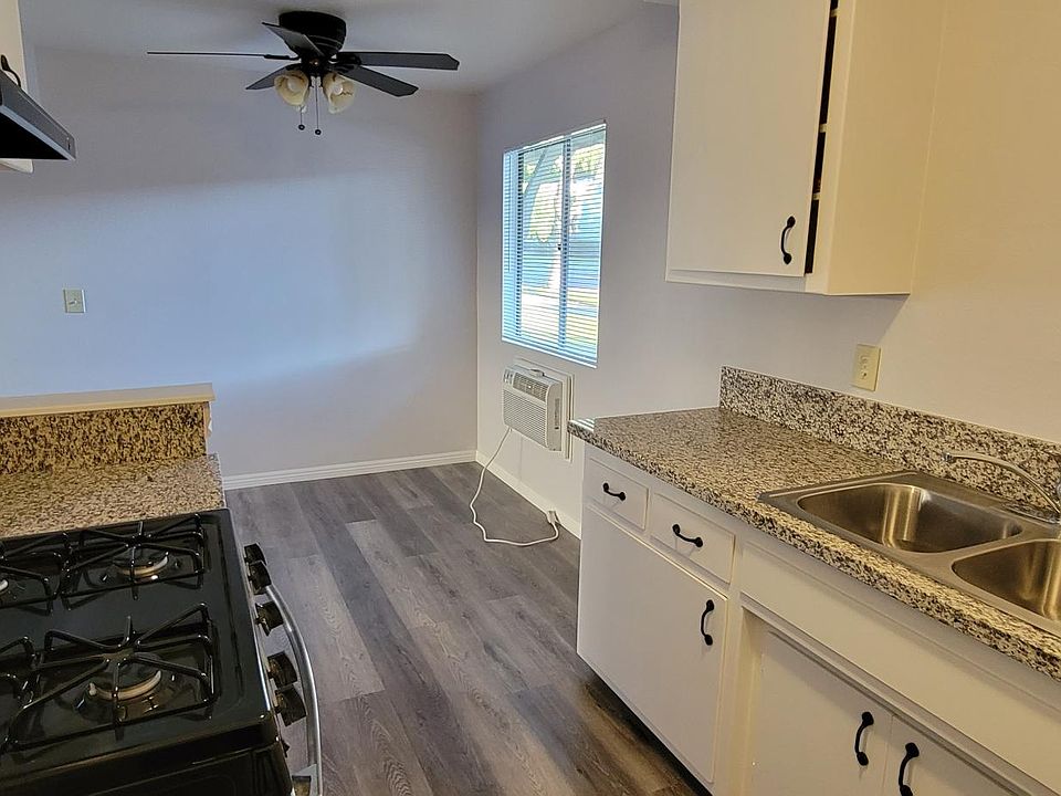 1st image of 711 Claraday St #8