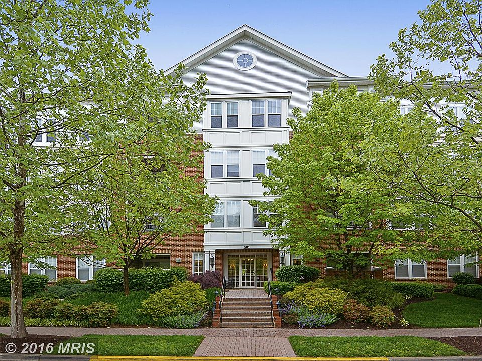 1st image of 501 King Farm Blvd APT 406