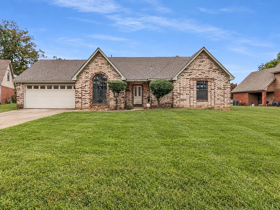 2534 Clydes Place Cv