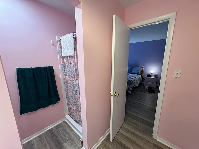 715 Washington Ave #5 — Photo 10