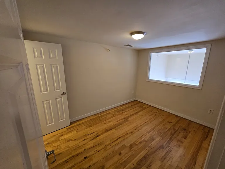 14 W Broad St #208 — Photo 11