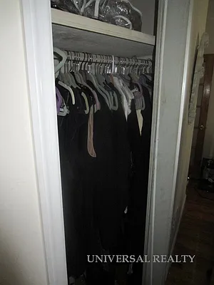 Rented by Universal Realty Group | media 28