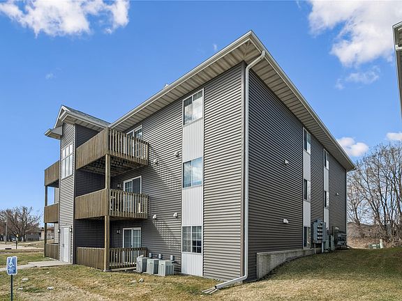 2nd image of 125 E Boyson Rd #1000