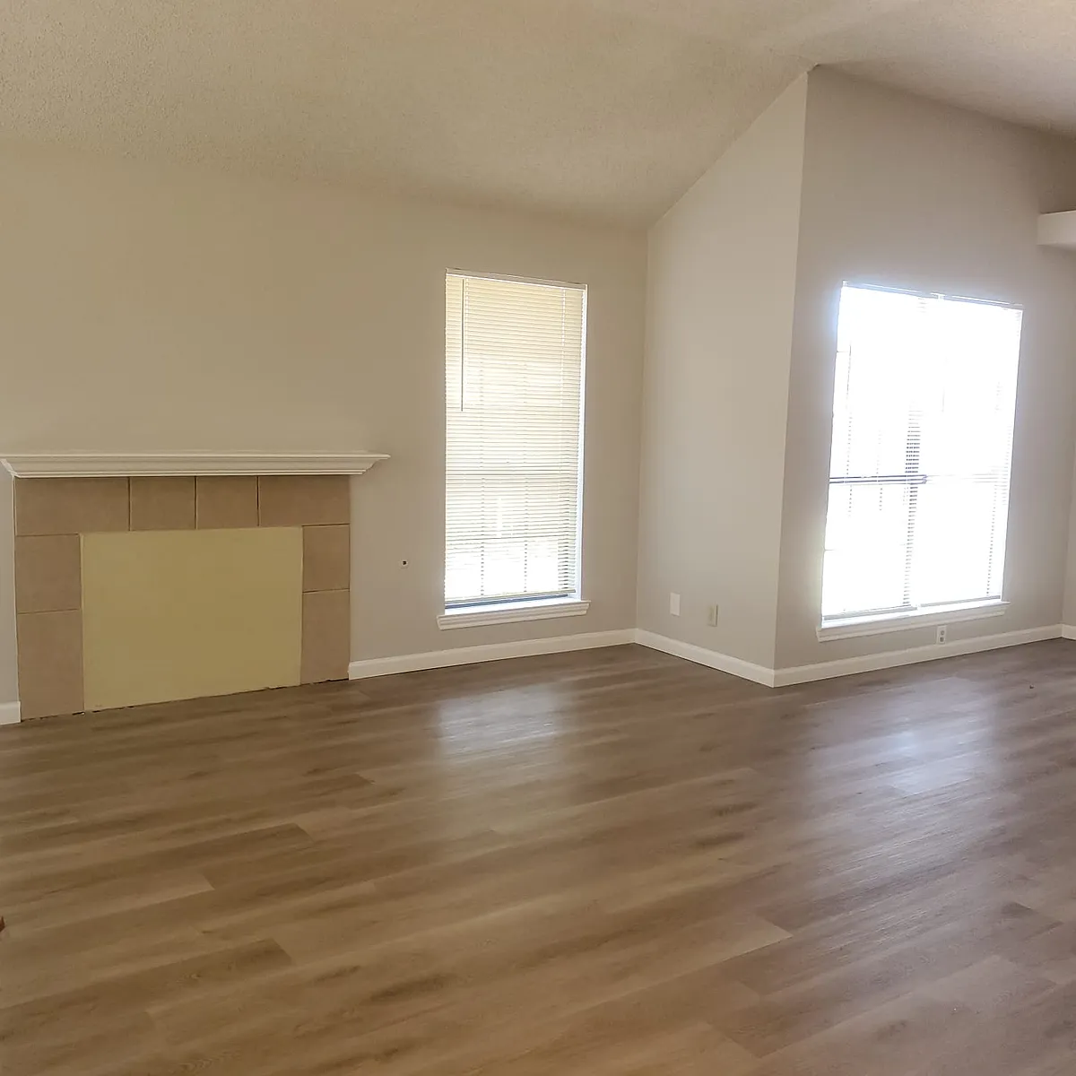 Building Photo - 815 Tifton Ct