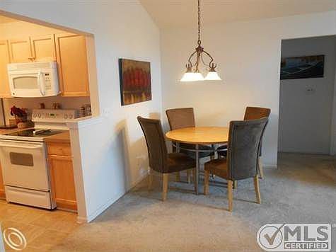 Dining Rm