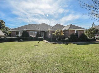 6915 Westover Dr, Granbury, TX 76049