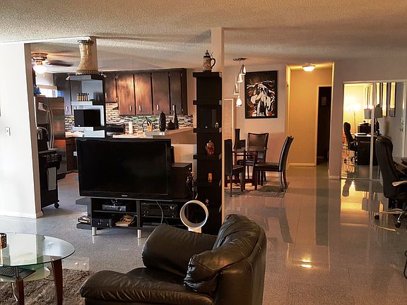 2nd image of 18530 Hatteras St Unit 317
